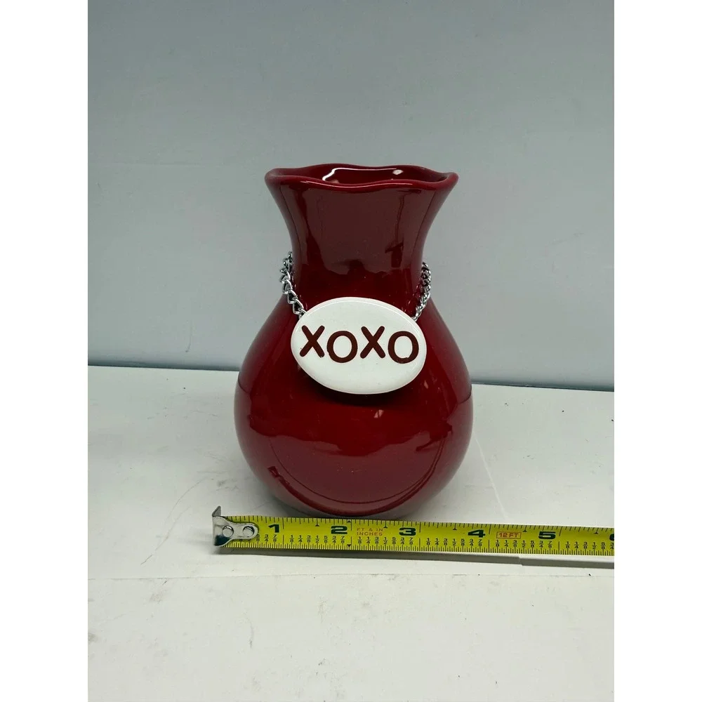 Red Ceramic XOXO Bud Vase Scalloped Rim Valentine Decor Glossy Red 5.5 Inch